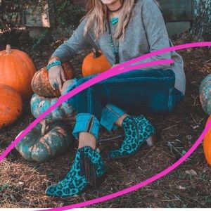Lucky and Blessed blue cheetah booties